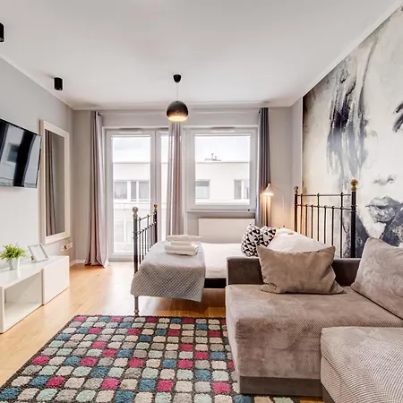 River View Aurora Апартаменты 3*