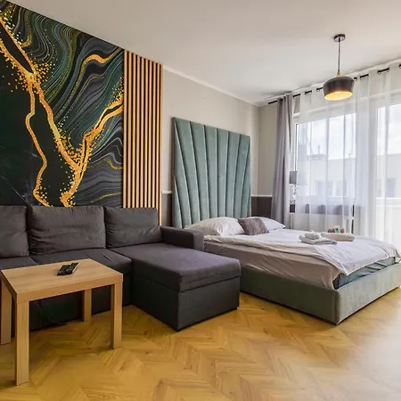 River View Aurora 3* Щецин