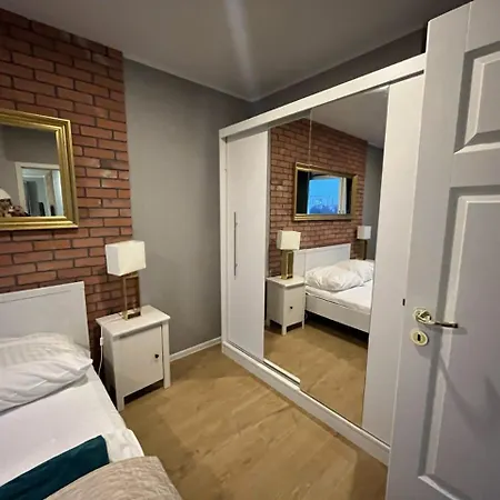 River View Aurora Апартаменты